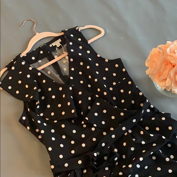 Jumpsuit - Picture 2 of 3